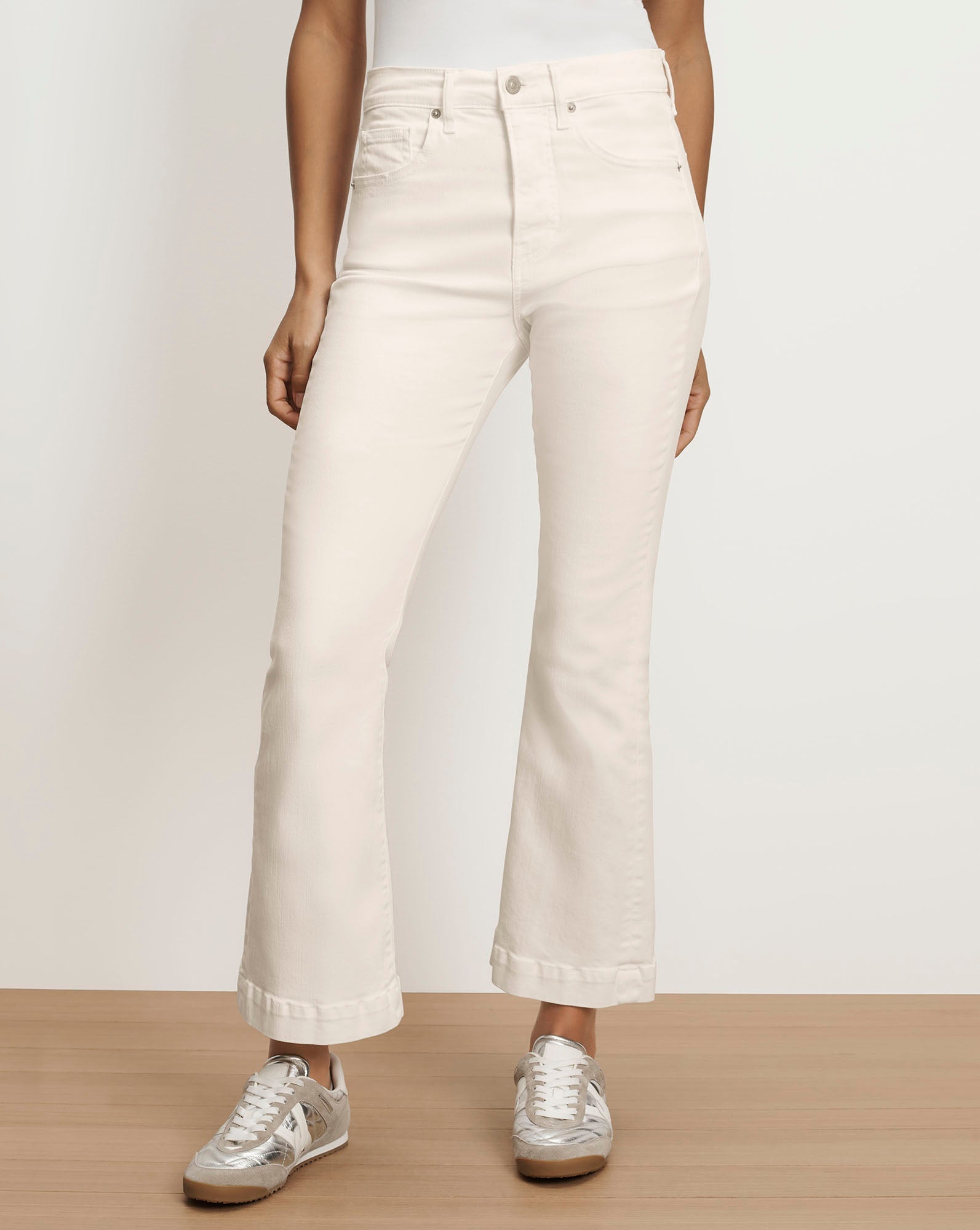 Carson Kick-Flare Jean